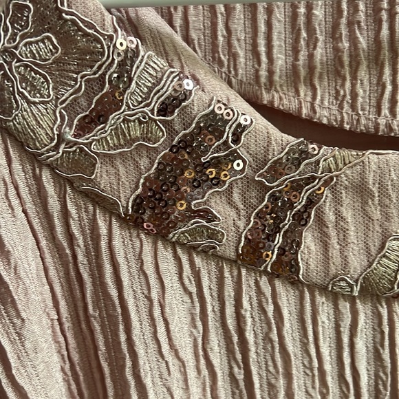 Pink 2 Piece Dress with Lace. - Picture 5 of 15